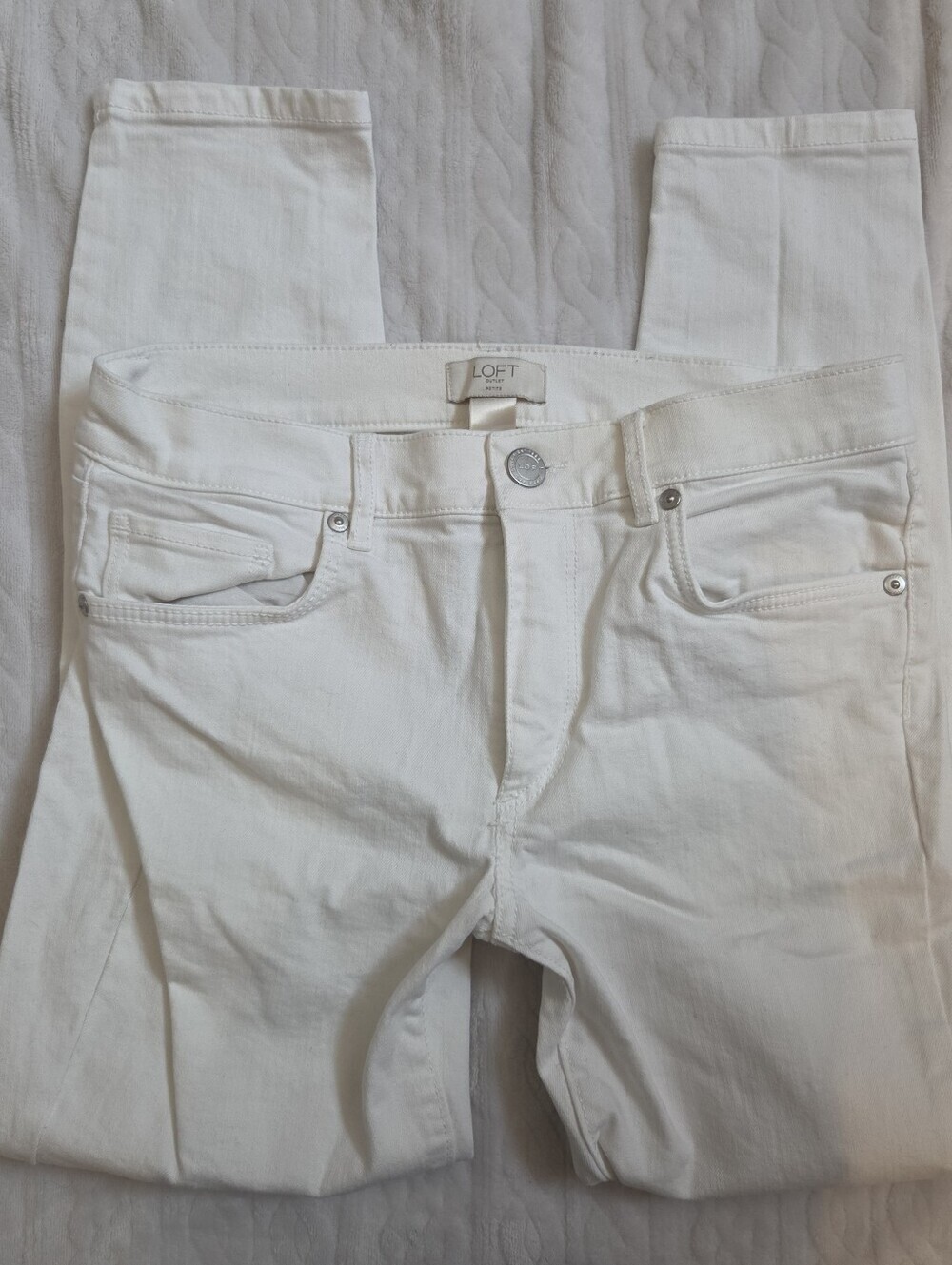 Loft White Business Casual Formal Officewear Modern Skinny Jeans 6 Petite